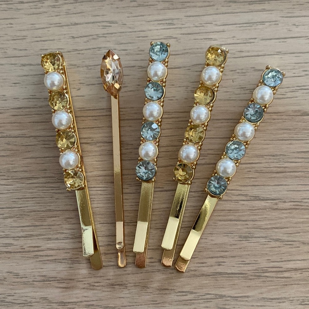 5 of new hair pins